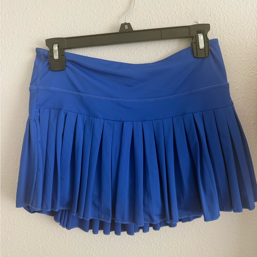 Elegant Blue Pleated Mini Skirt